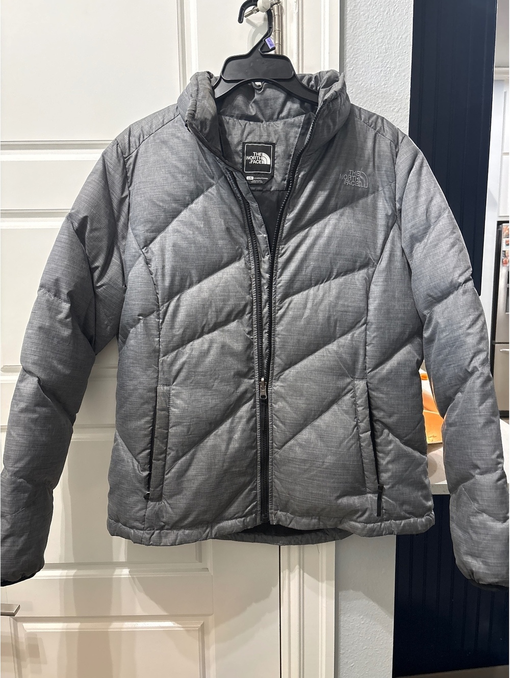 Woman’s Northface Jacket sz lg